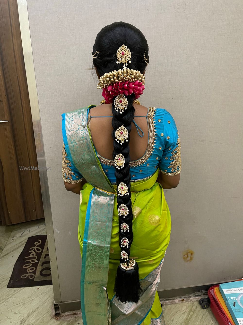 Photo From Traditional Hairdo - By Ezhil Elit