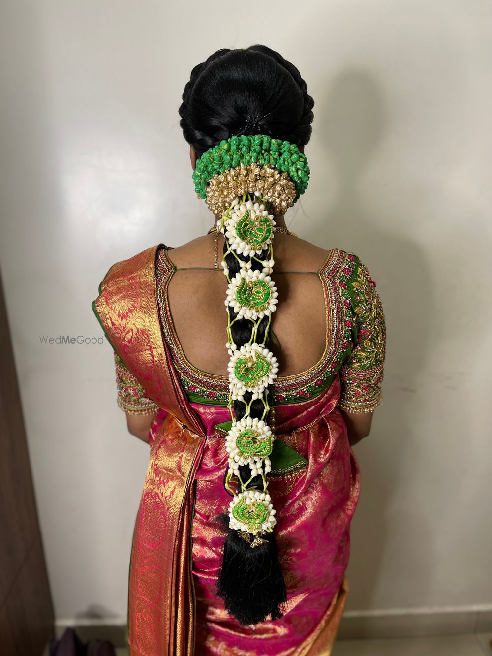 Photo From Traditional Hairdo - By Ezhil Elit