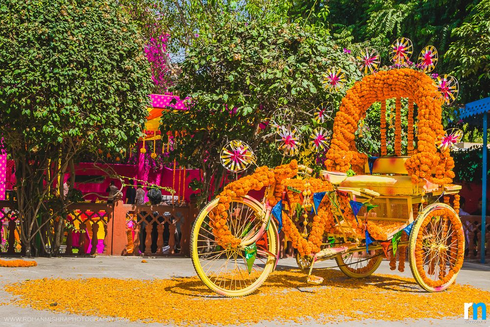 Photo of genda flower bicycle