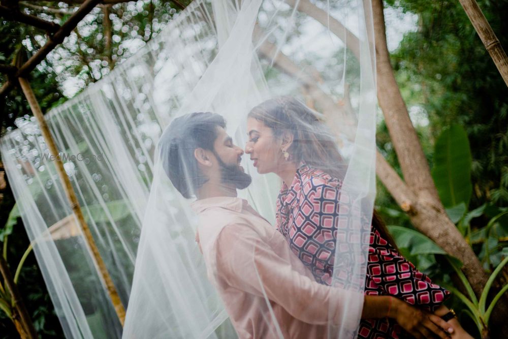 Photo From Akash Mahek's Prewedding at Honeybook Studio, Palghar - By Band Baaja Capture