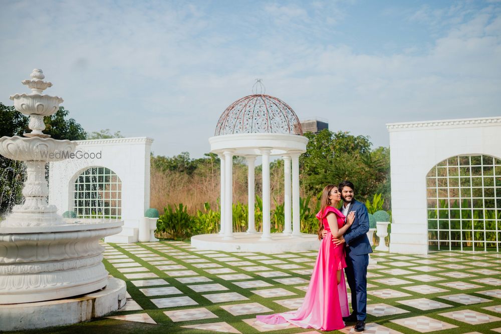 Photo From Akash Mahek's Prewedding at Honeybook Studio, Palghar - By Band Baaja Capture