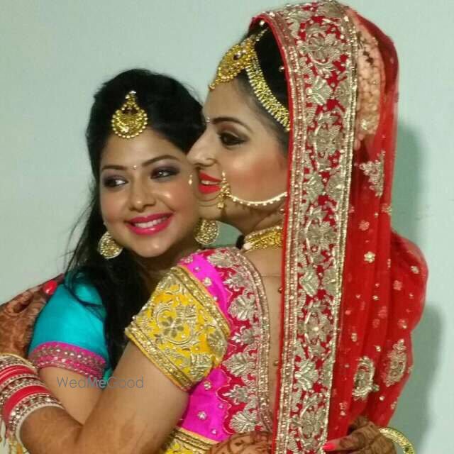 Photo From Shrishti Bride - By Richa Malik's Makeovers 