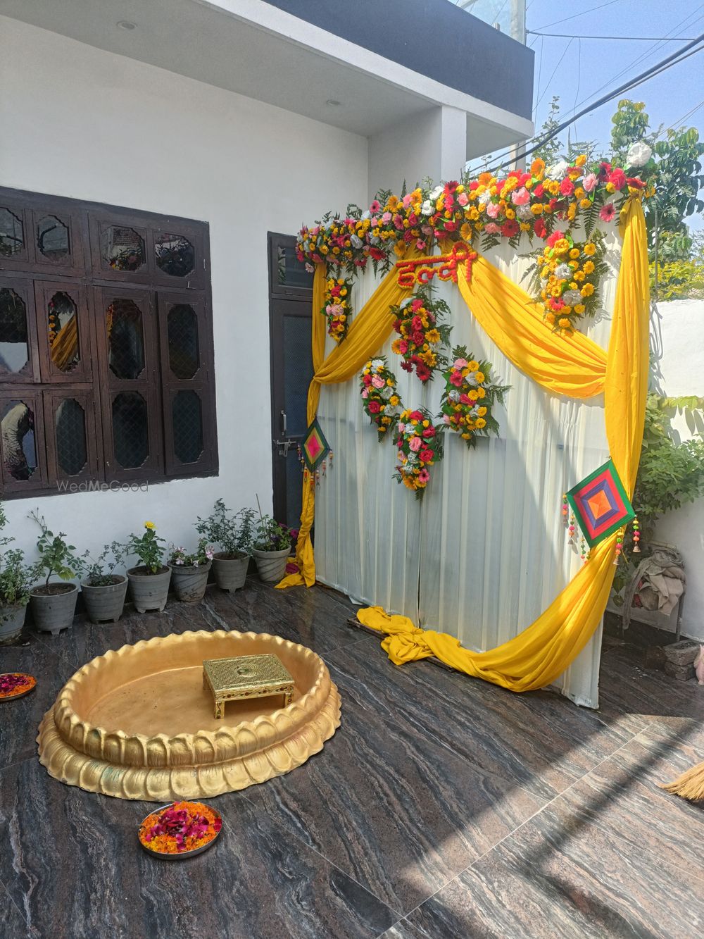 Photo From Haldi and Mahendi - By Khalsa Flowers & Decorators