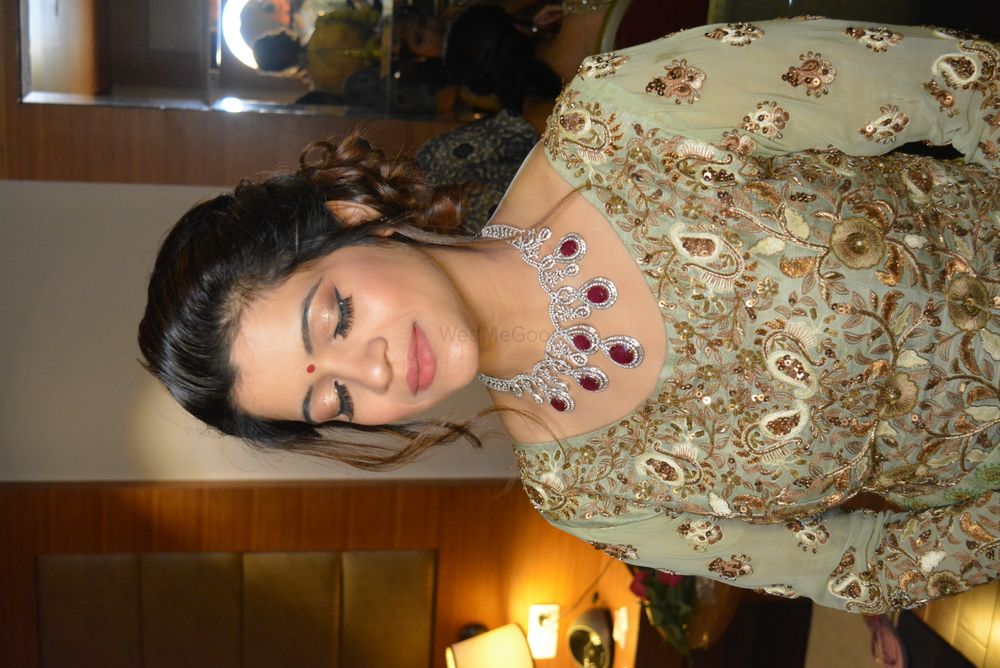 Photo From brides 2017 - By Hair and Makeup by Zareen Bala