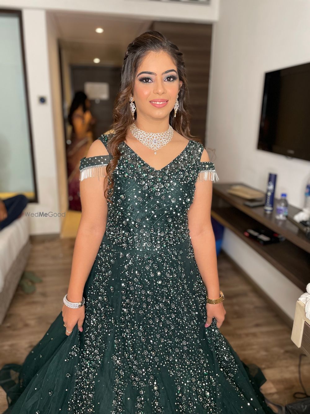 Photo From Anmol wedding look - By Sneha SK Makeovers