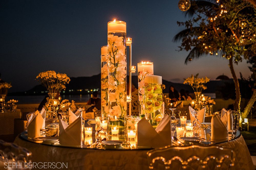 Photo of Glamorous table decor