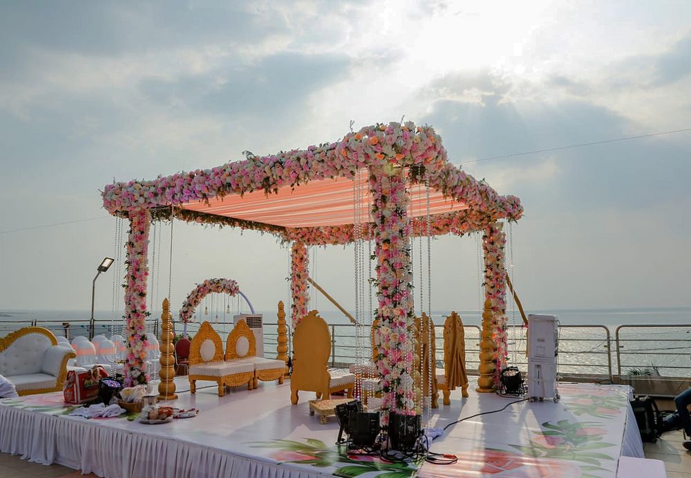Photo From Mandap - By Uours Decorator