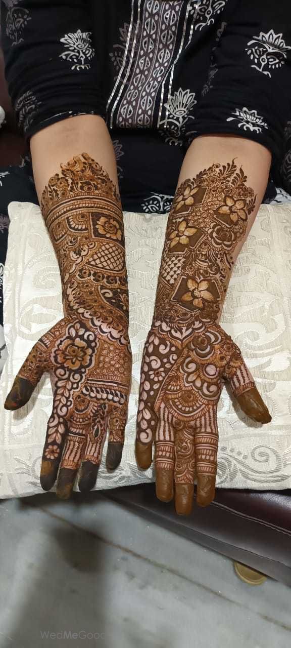 Photo From Top Mehndi Designs - By Belleza Saumya Artistry