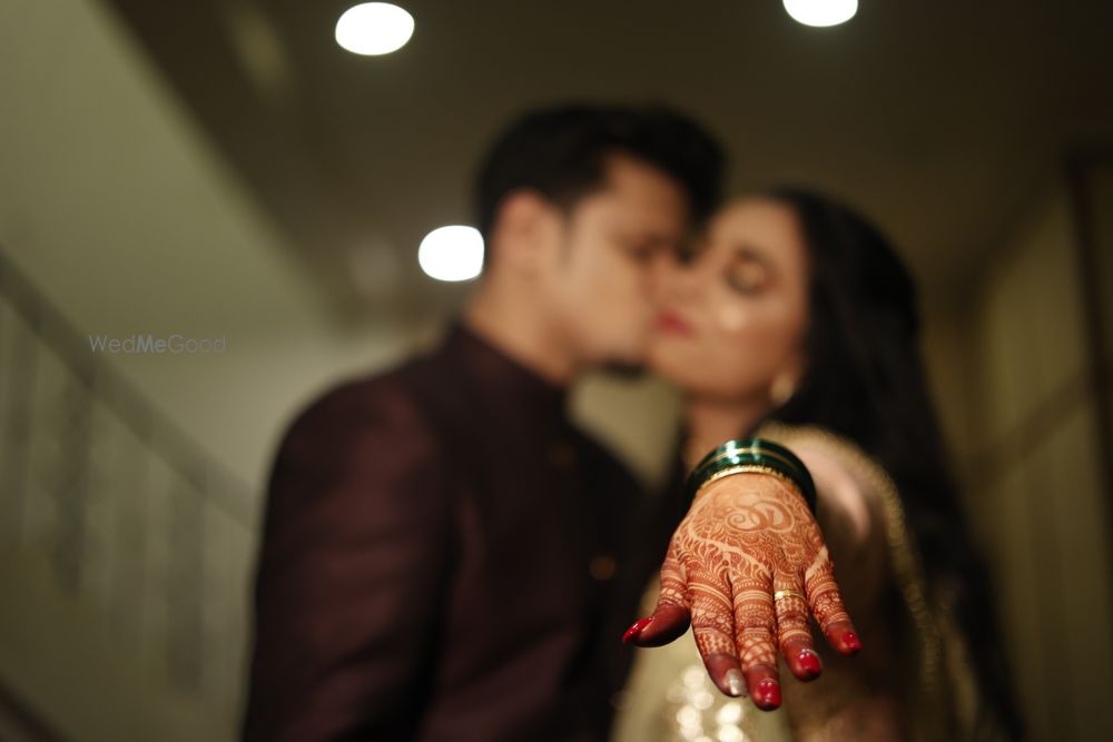 Photo From Engagement - By Yogi Zaveri Photography