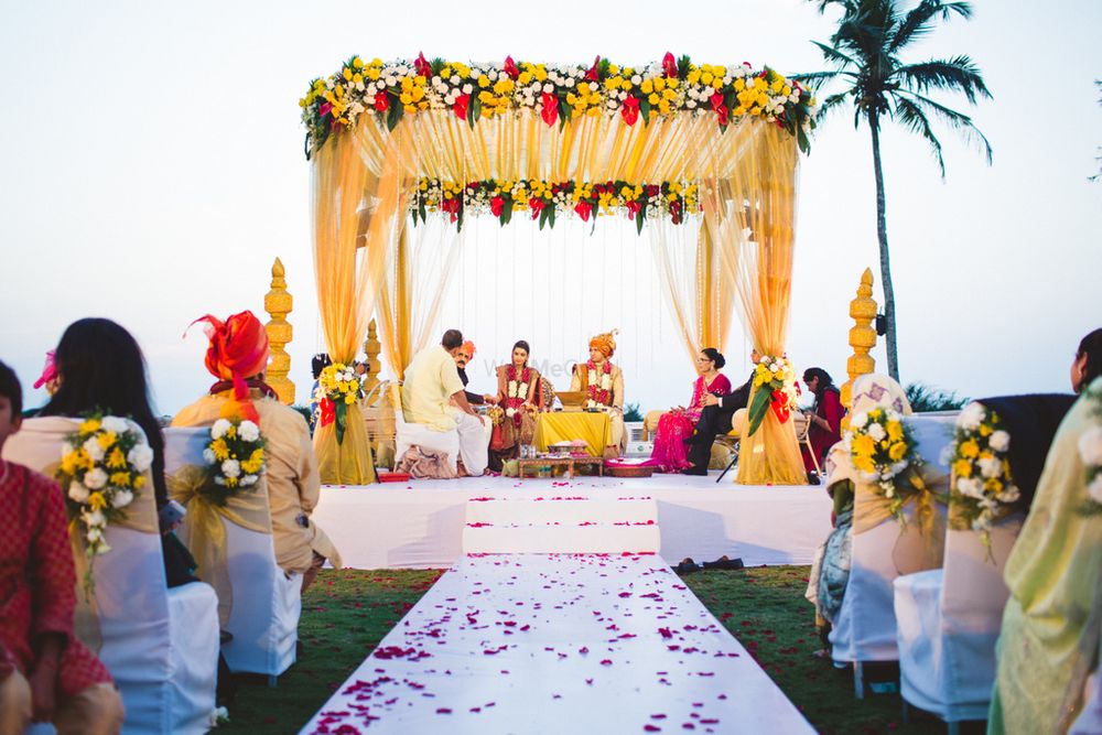 Photo of golden drapes mandap