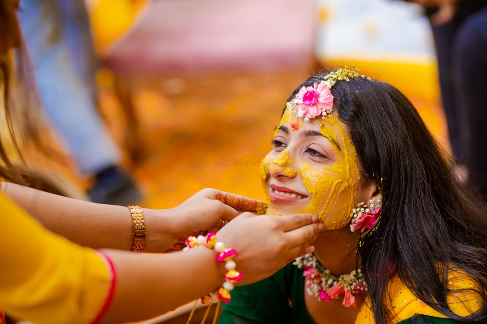 Photo From Saloni and Chirag (Haldi) - By Akhil Bagga Photography