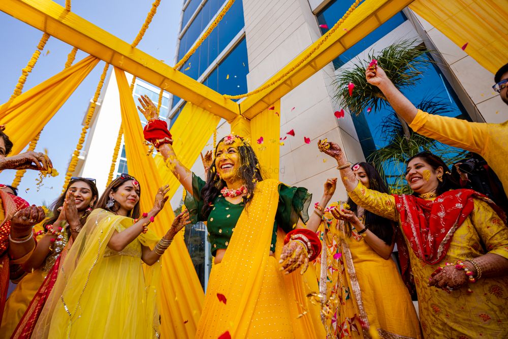 Photo From Saloni and Chirag (Haldi) - By Akhil Bagga Photography