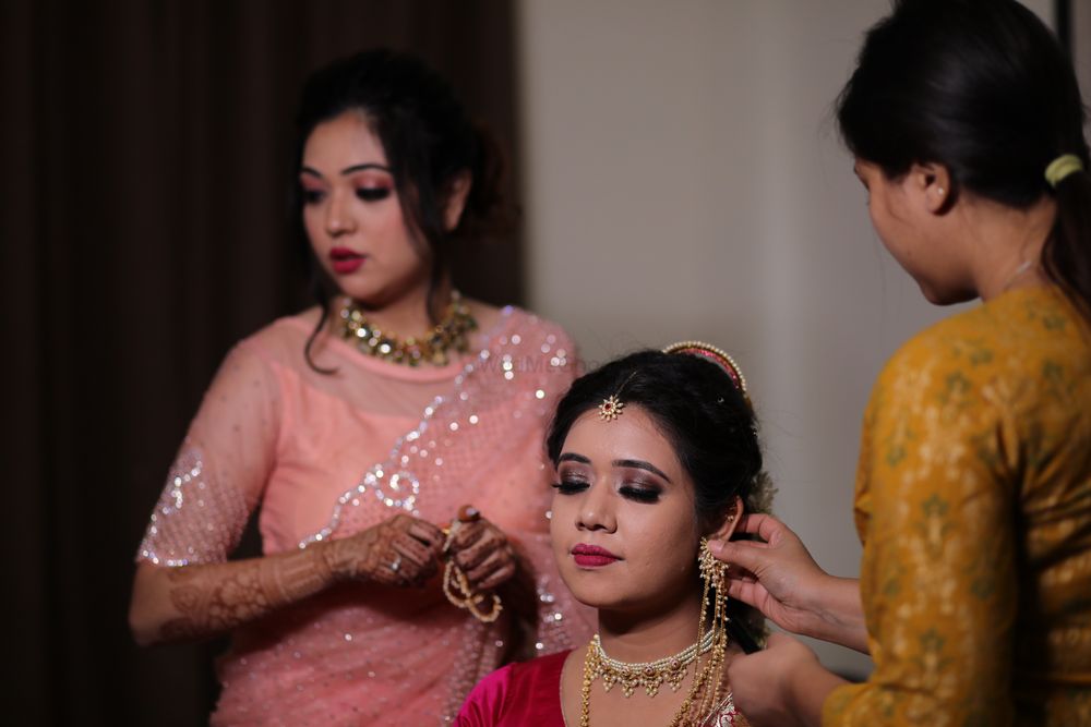 Photo From Sakshi’s wedding Ujjain  - By Shruti Makeovers Bridal Makeup Studio & Academy