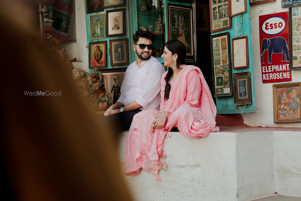 Photo From Classic Pre Wedding Shoot - By AArya Films