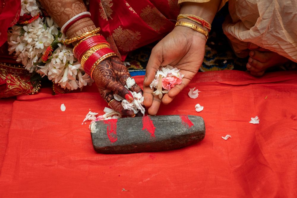 Photo From Niloy Weds Namrata - By Knotting Memories - Photography