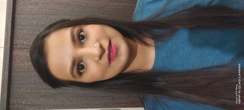 Photo From The classic fresh  makeup look - Bright pink lips - By Mahi Makeover