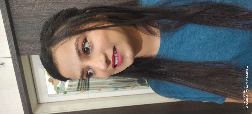 Photo From The classic fresh  makeup look - Bright pink lips - By Mahi Makeover