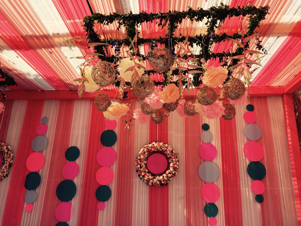 Photo From Mehendi Decor - By Luxury Weddings by Abhishek