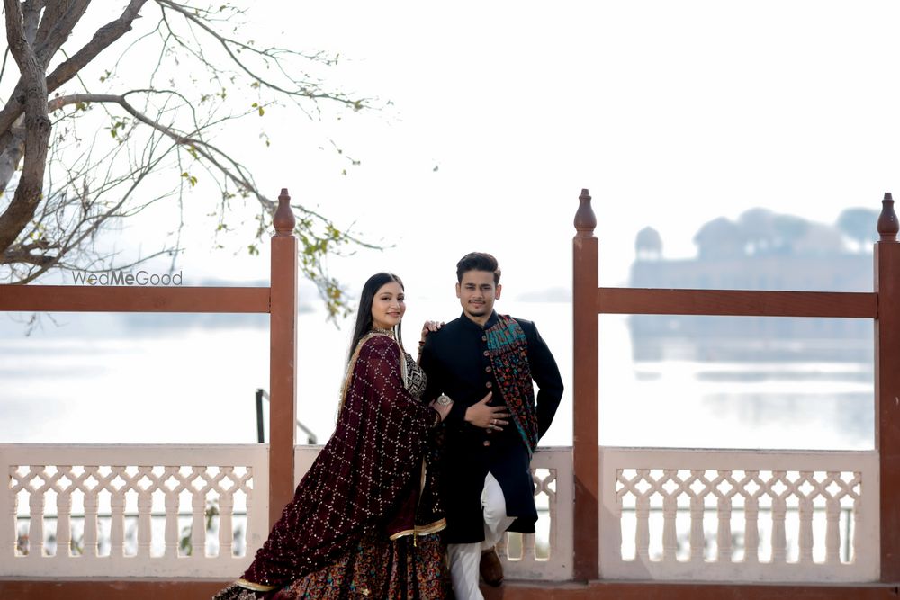 Photo From Karishma + Shubham Pre-Wedding - By Chandak Studio