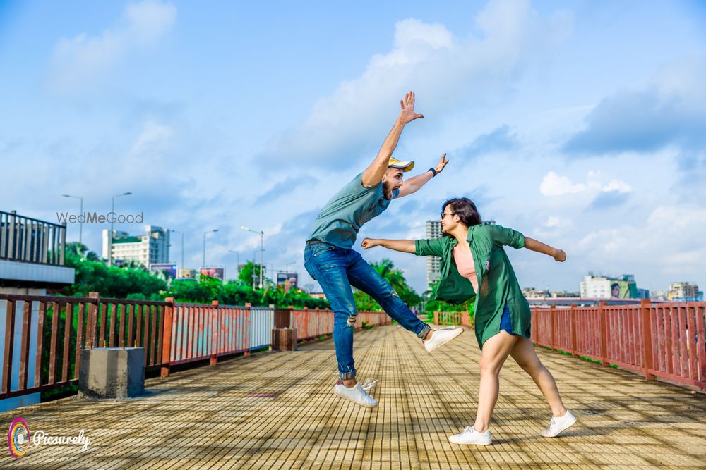 Photo From Mohit & Vaidehi Pre Wedding - Mumbai - By Picsurely