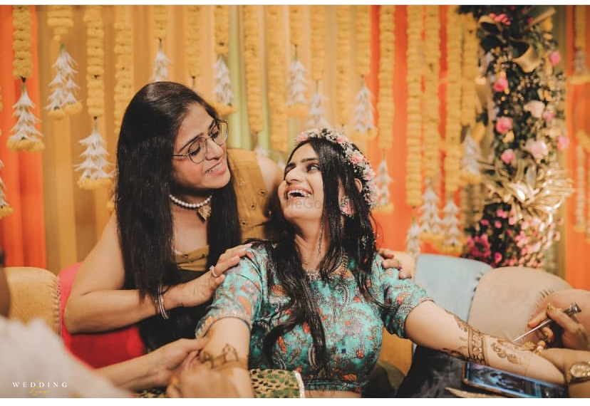 Photo From Mehndi - By The Wedding Snaps