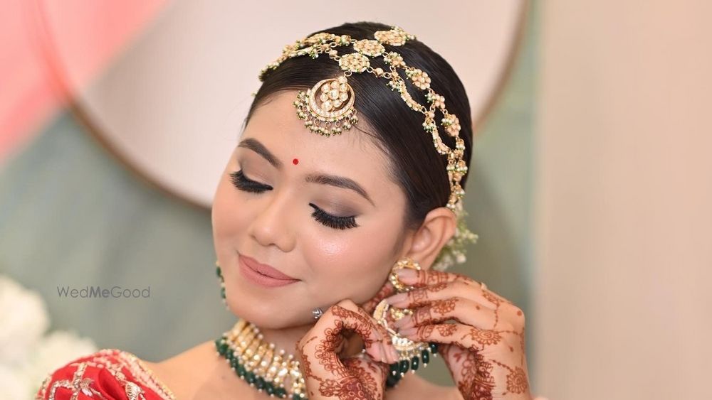 Makeup by Vaibhavi