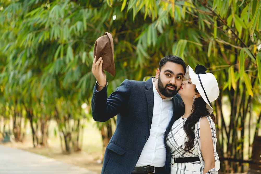 Photo From we'd and pre-wedding photobook - By Krishna Studio 10