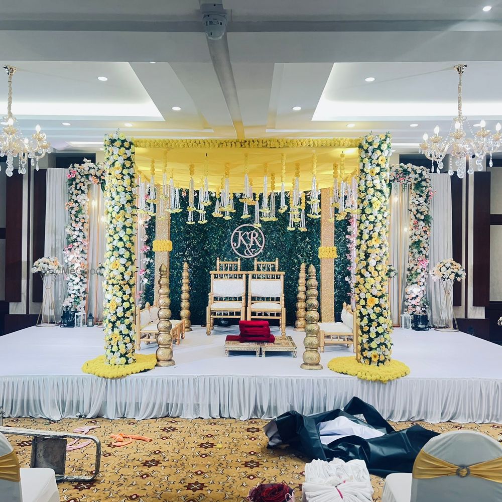 Photo From Wedding Stage - By Uours Decorator