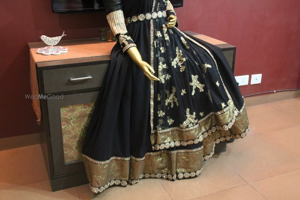 Photo From Black & gold anarkali - By Paridhaa