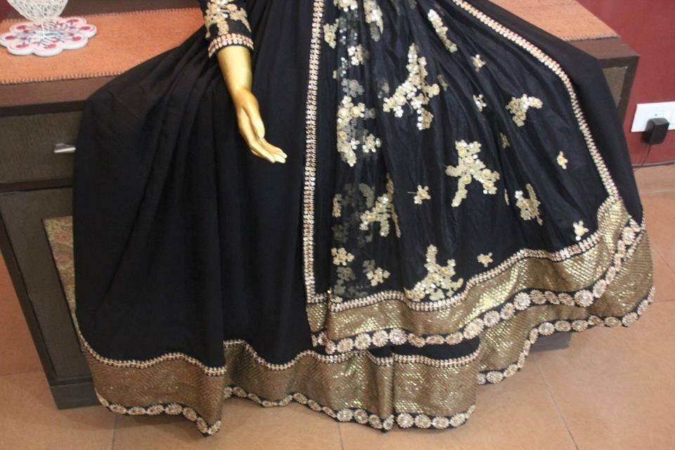 Photo From Black & gold anarkali - By Paridhaa