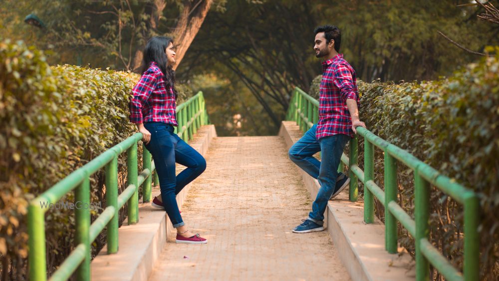 Photo From pre-wedding pictures - By Jab We Met