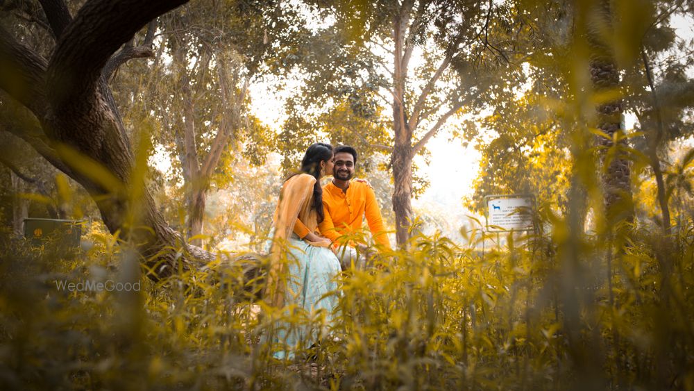 Photo From pre-wedding pictures - By Jab We Met