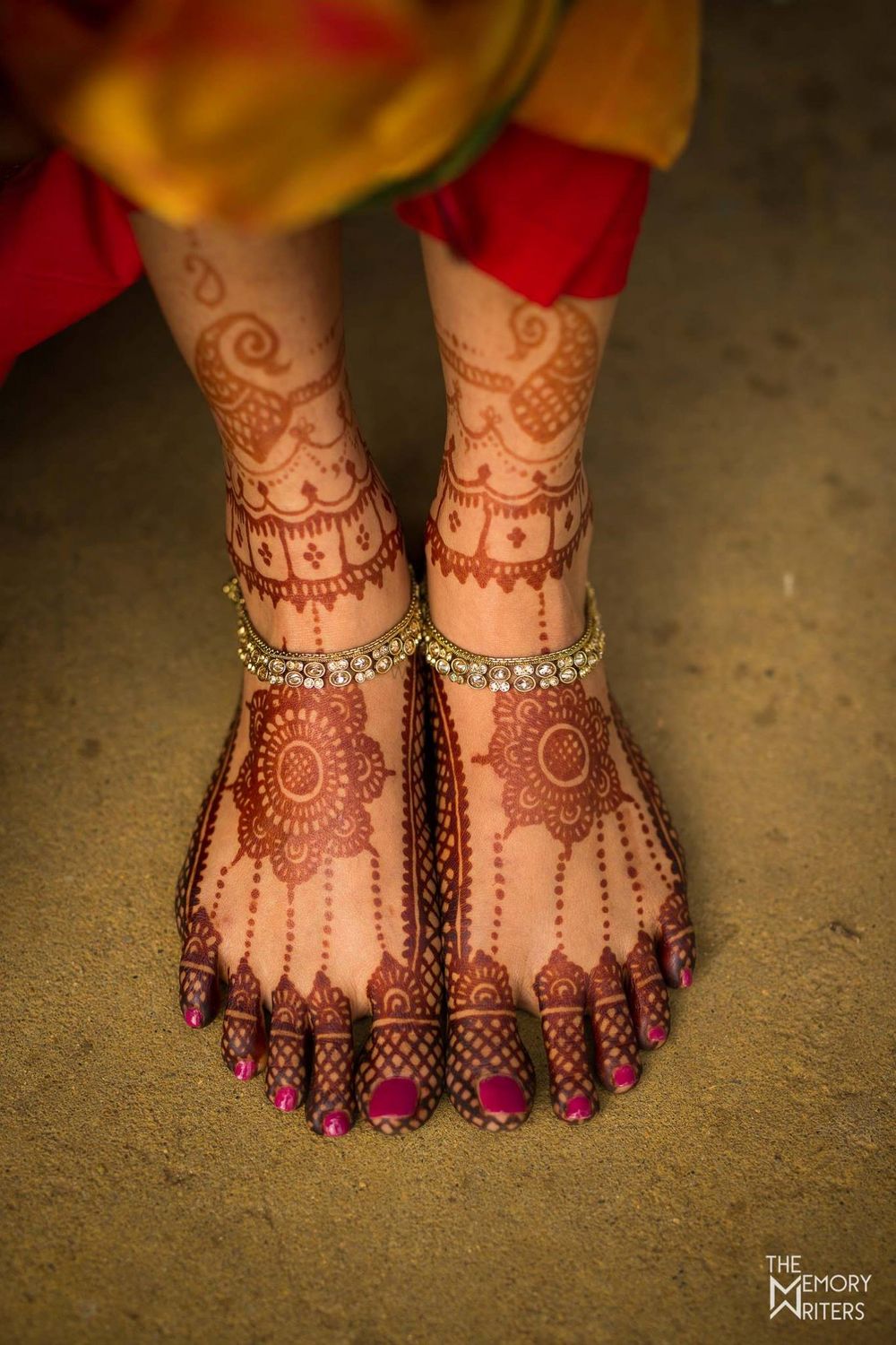 Photo of Beautiful feet mehendi shot