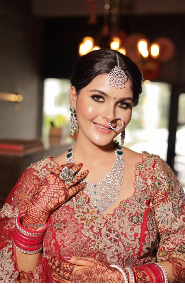 Photo From Beautiful bride de Samita - By Arpita Dua Artistry