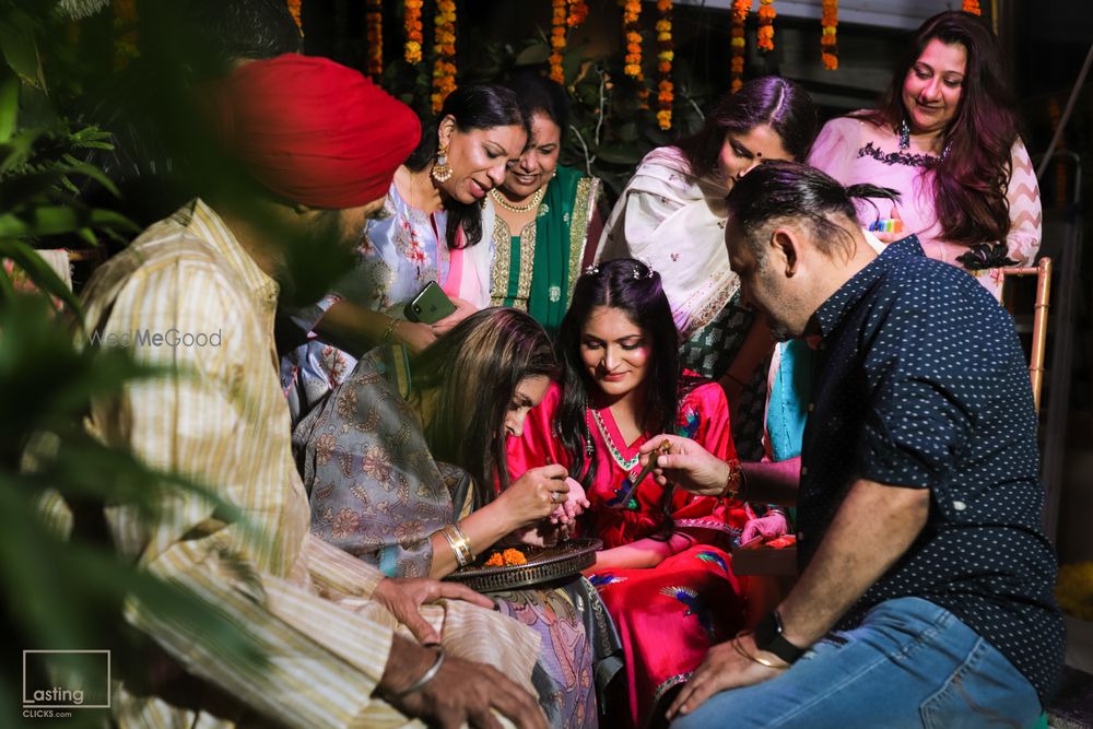 Photo From Ashutosh + Mehar Mehendi & Cocktail - By Lasting Clicks