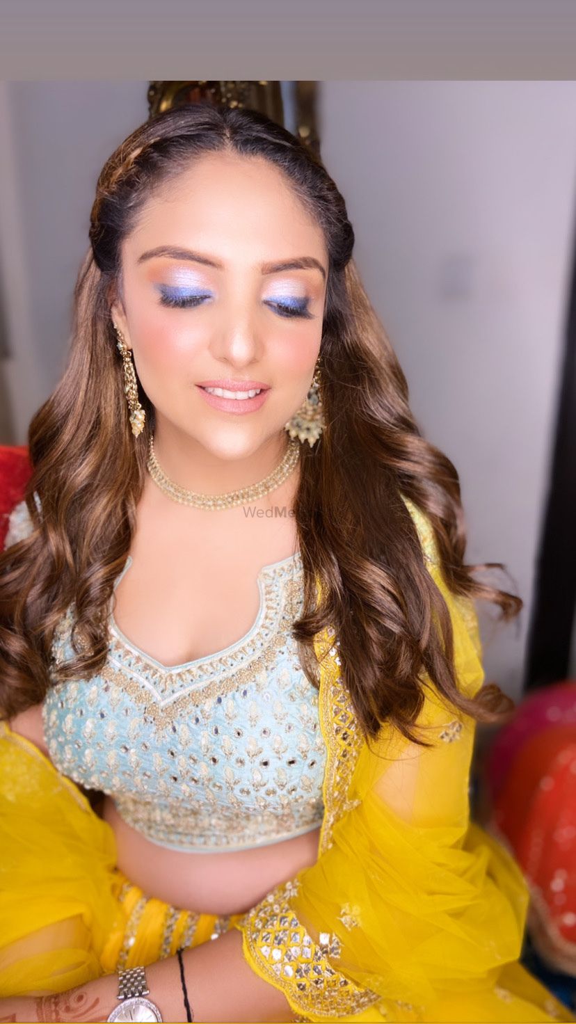 Photo From Sangeet ready - By Makeovers by Seerjana