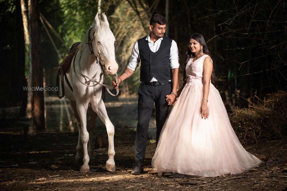 Photo From PRE-WEDDING - By Glamifyindore