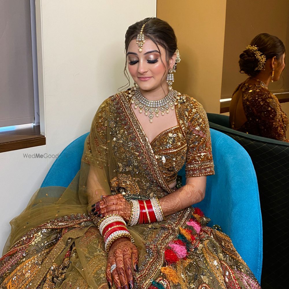 Photo From Bridal Looks - By Makeup by Anshika