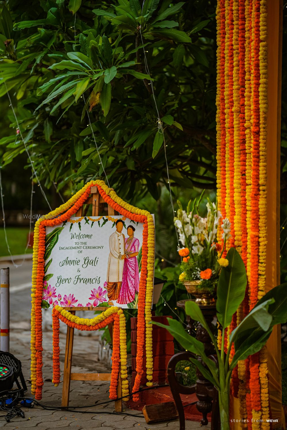 Photo From Into the sunset - By The Wedding Experience - Decor