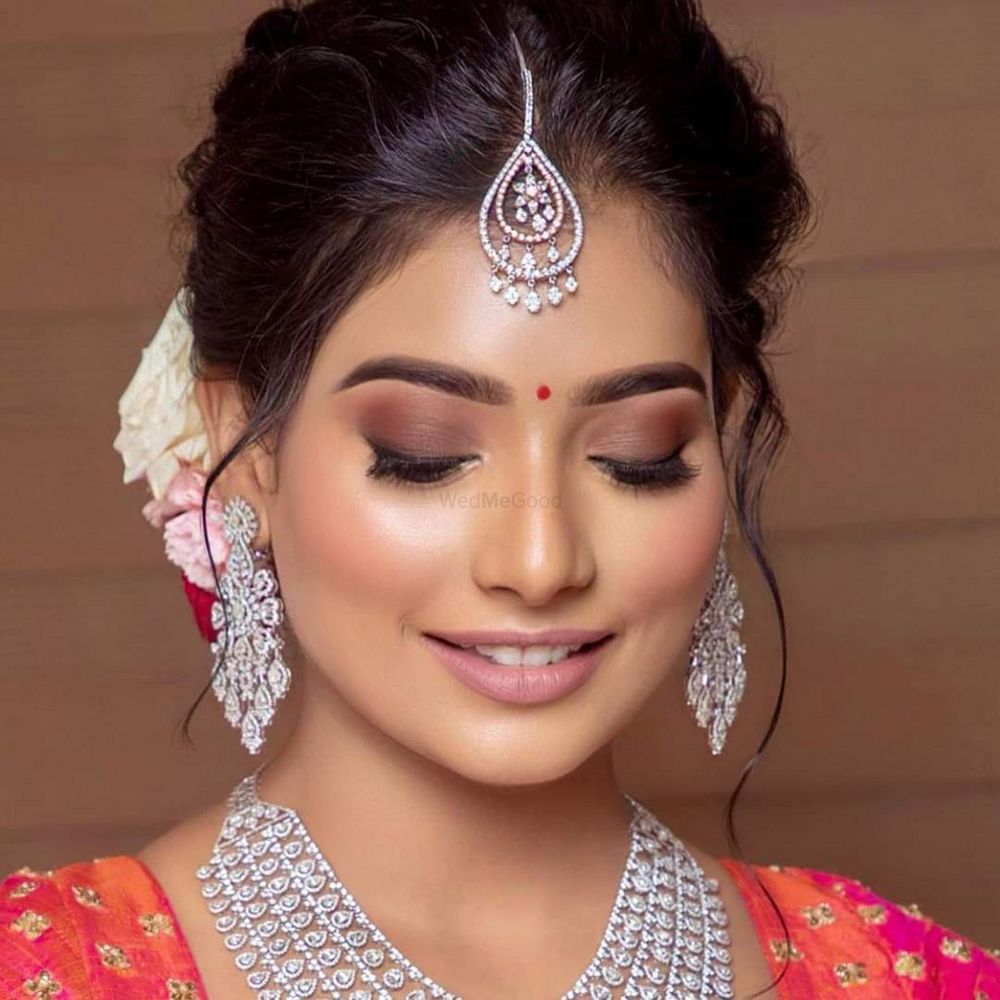 Photo From Bridal Makeup - By Makeup by The Rakhi Pandey