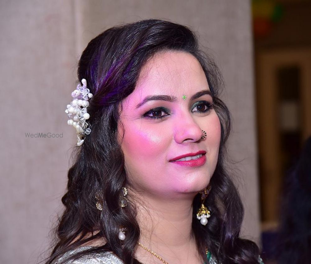 Photo From Party makeup - By Gunjan Gupta Makeovers