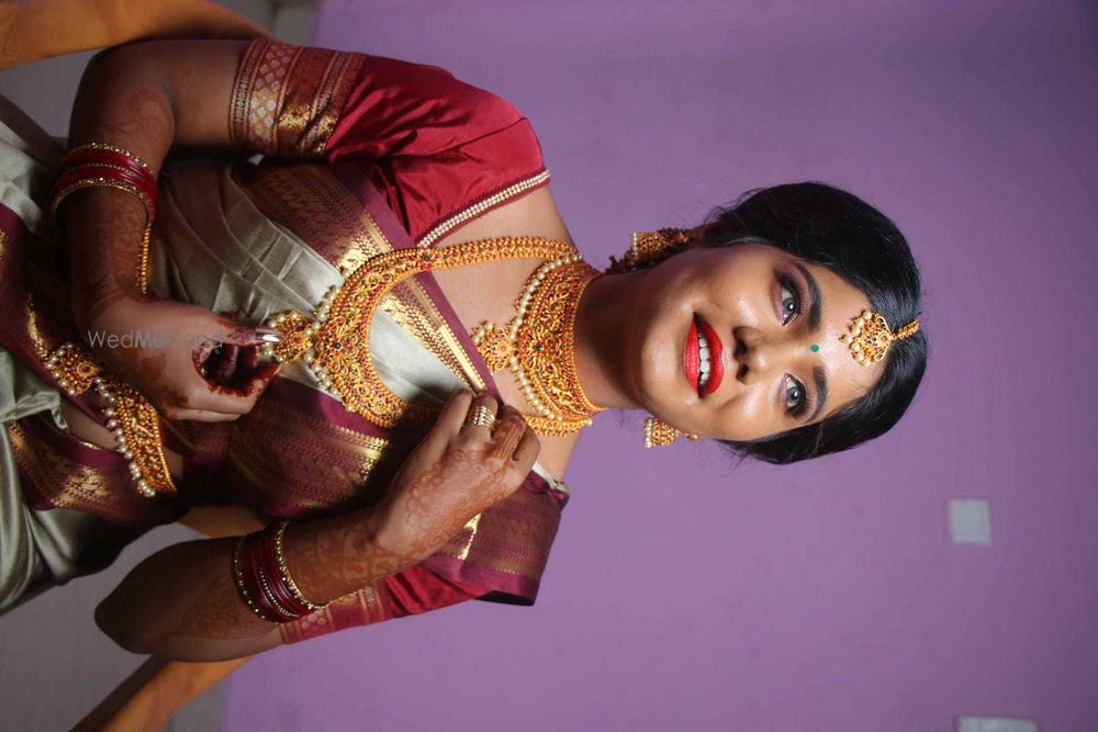 Photo From Nithyasree's Engagement - By Bridal Makeup by Sharmilaa