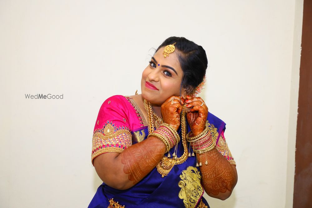 Photo From Swathis's Engagement - By Bridal Makeup by Sharmilaa