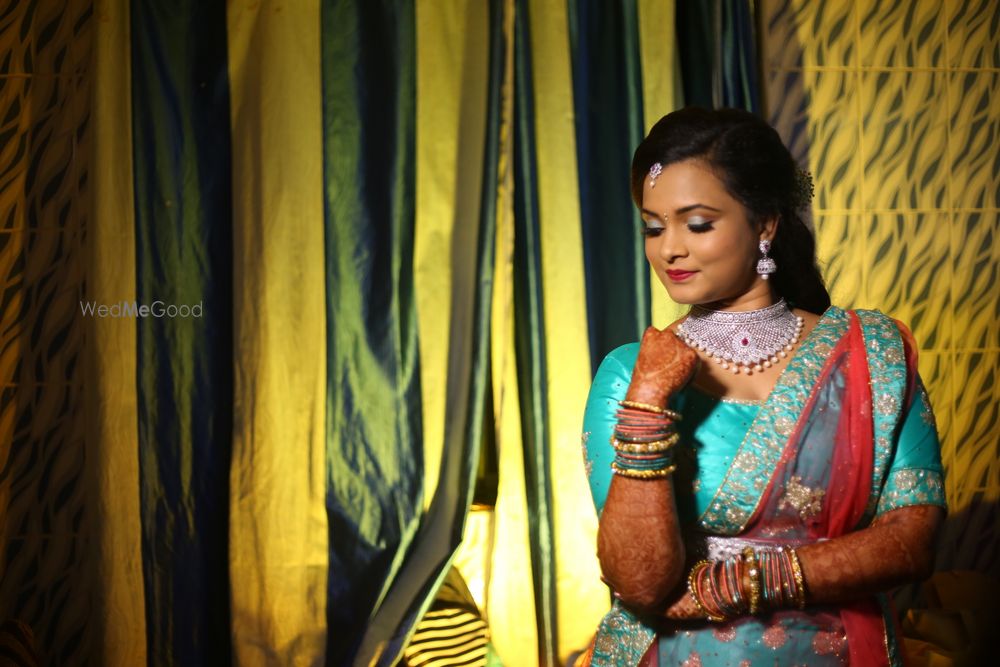 Photo From Janani's Reception - By Bridal Makeup by Sharmilaa