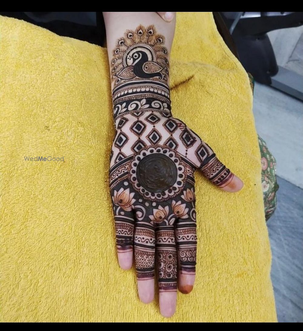 Photo From arebic design - By Avengers mehndi studio