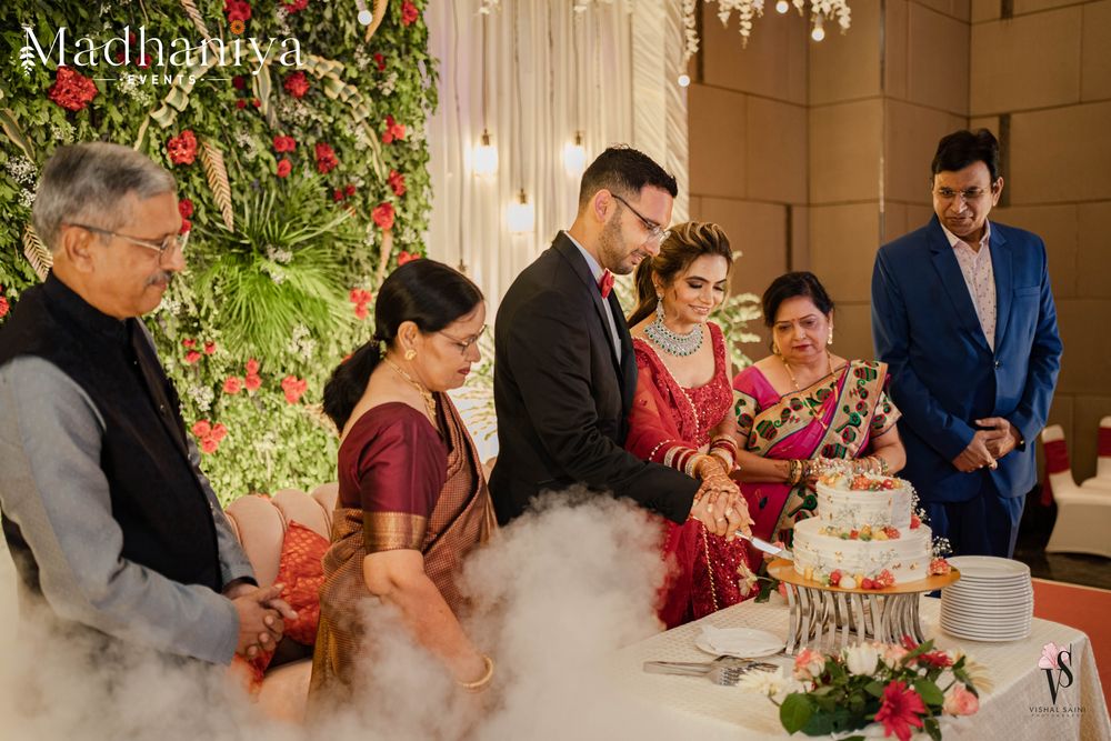 Photo From Harshit & Neha Cocktail - By Madhaniya Events