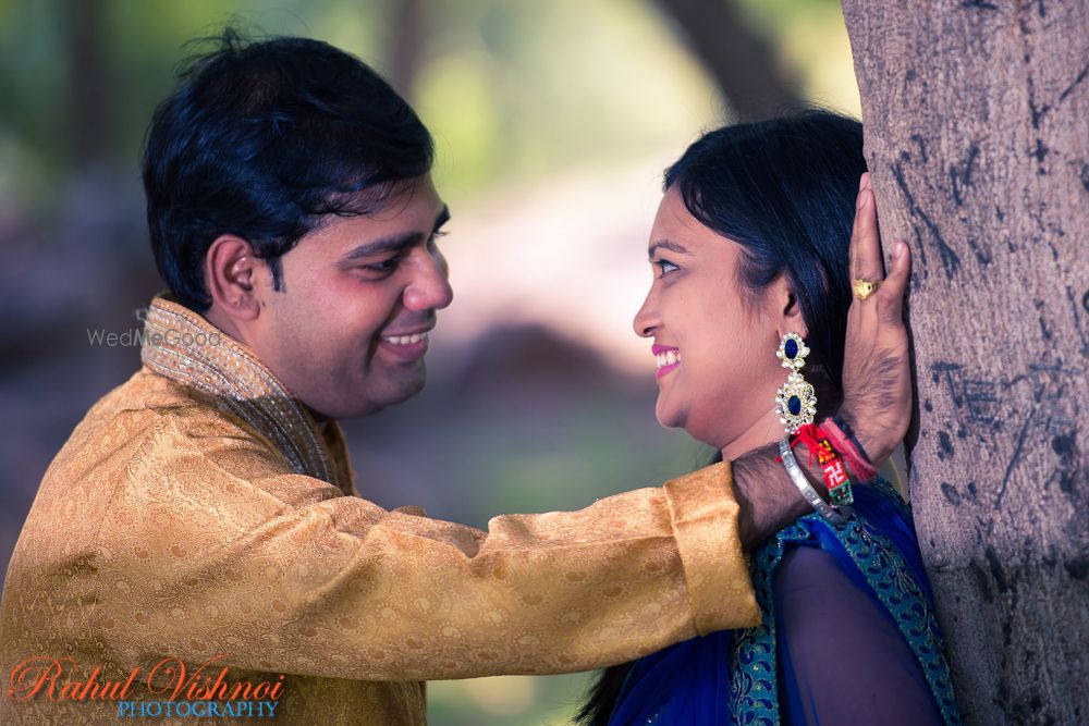 Photo From Riddhi-Sugam Pre-Wedding - By Rahul Vishnoi Photography