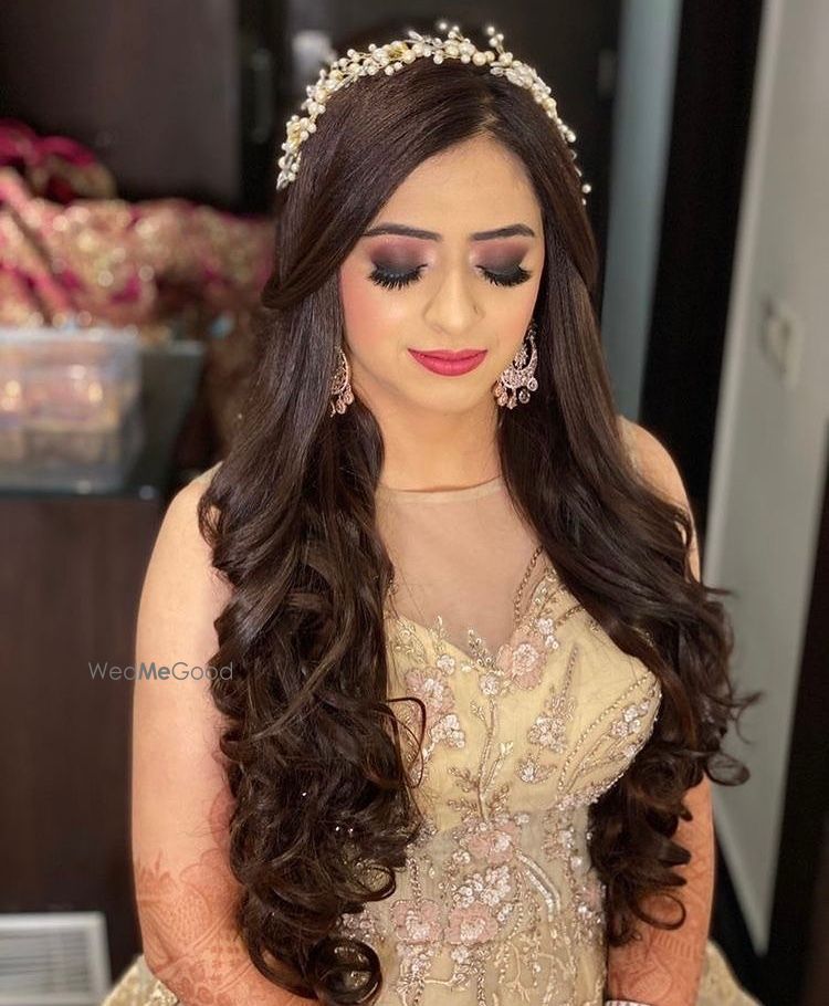 Photo From Reception Bride - By Diksha Birdi Makeover