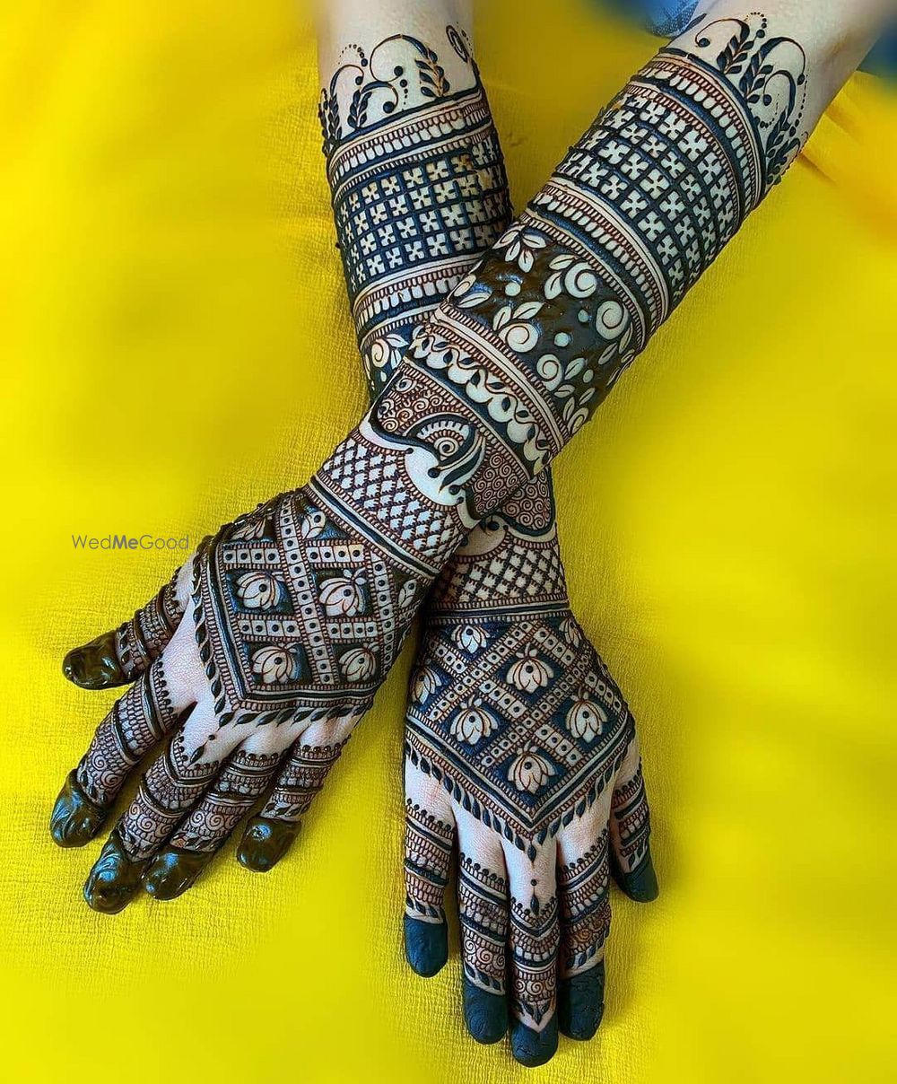 Photo From full HD Bridal Mehandi design - By Naz Mehandi Artist 