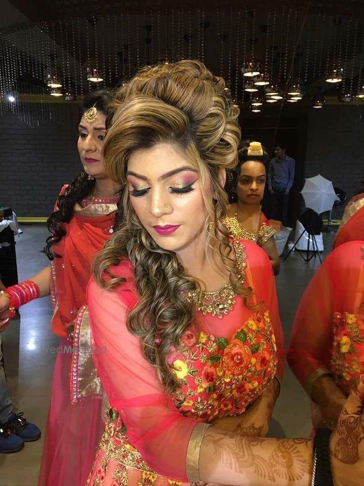 Photo From Engagement Makeup - By Makeup by The Rakhi Pandey